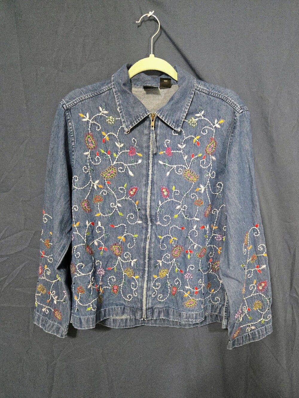 Erika Jean Jacket - Lightweight Denim - Embroidery Vines Floral Paisley - Size M